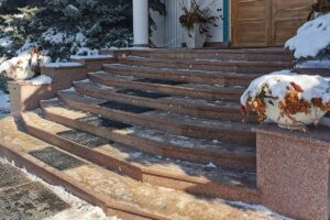 Изготовление лестницы из камня